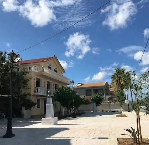 Karyatis
