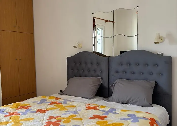Karyatis Apartman *